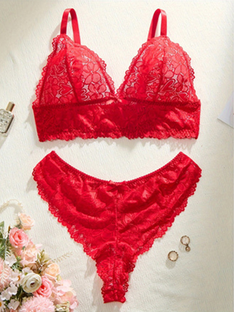 Plus Size Red Floral Lace Bralette & Panty Set