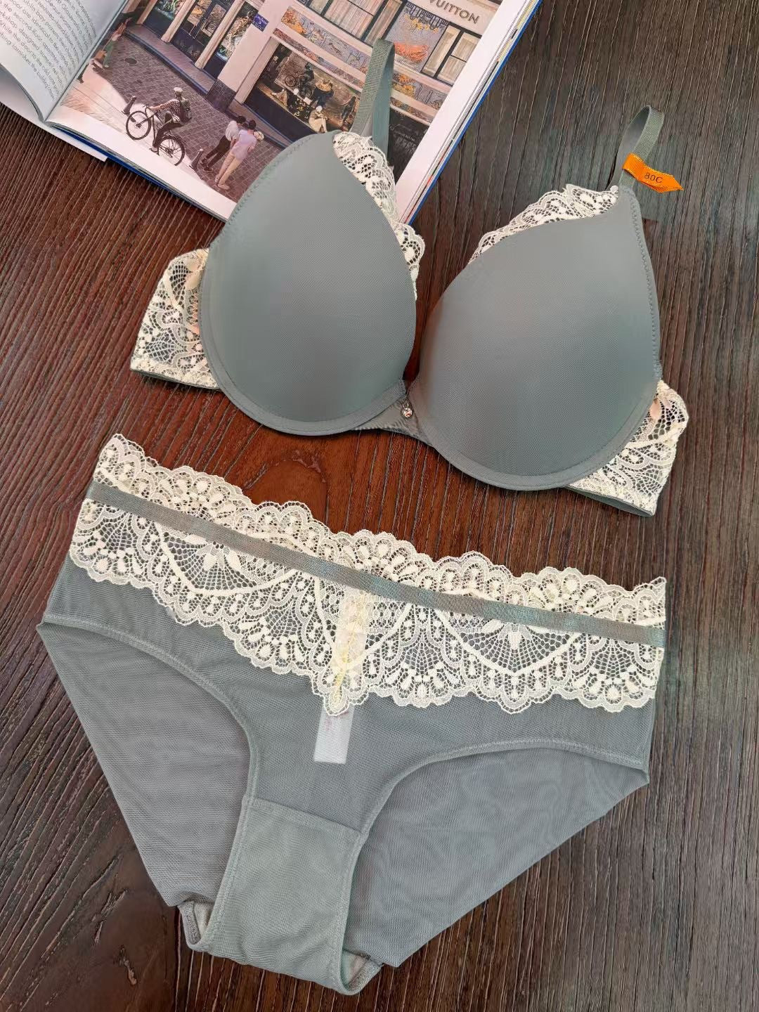 Sexy Lace Push Up Bra Set – Smooth Cup, Padded Underwire Lingerie